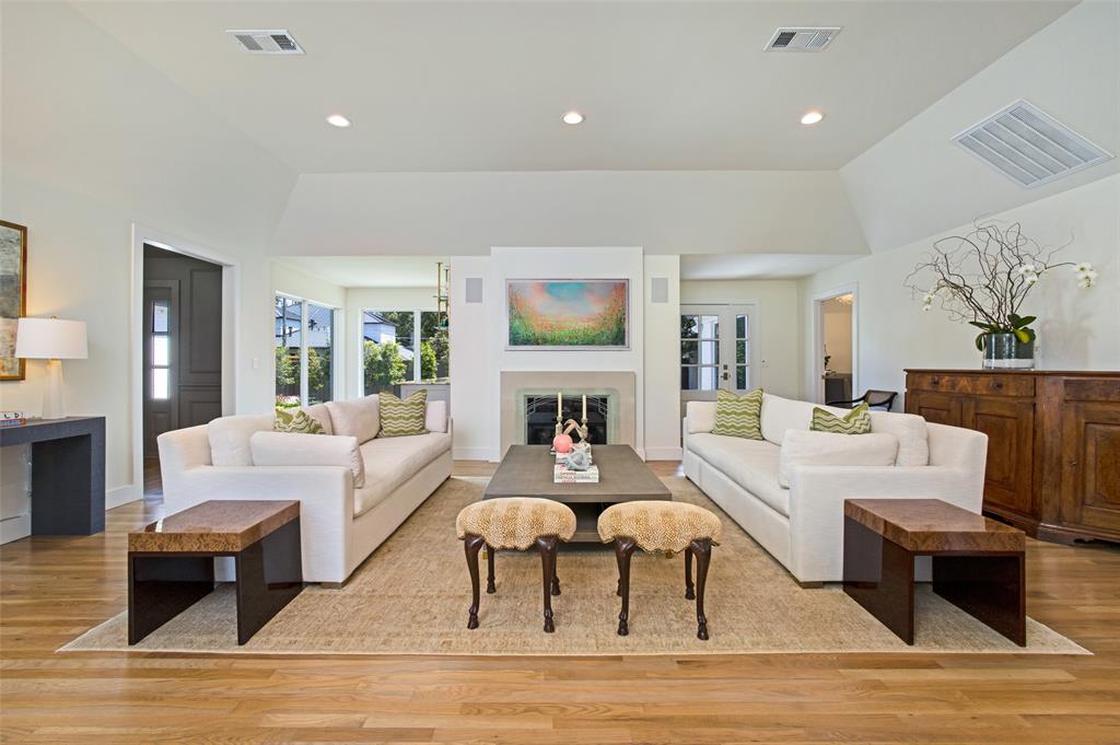 Manchester Downs - Residential