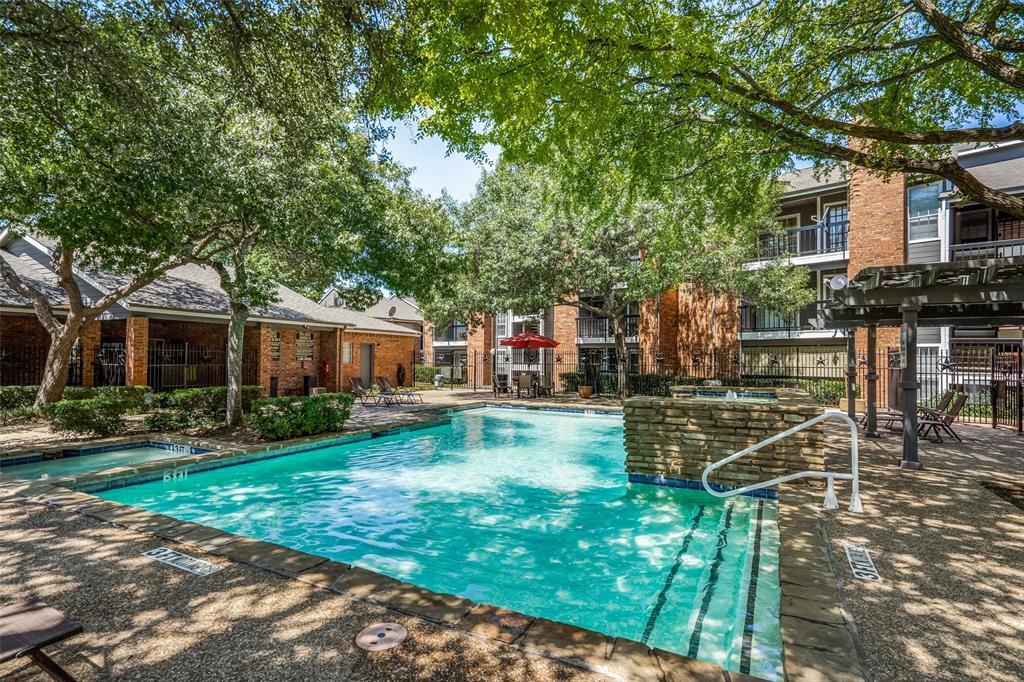 Cimarron Court Condo Ph 1 - Residential