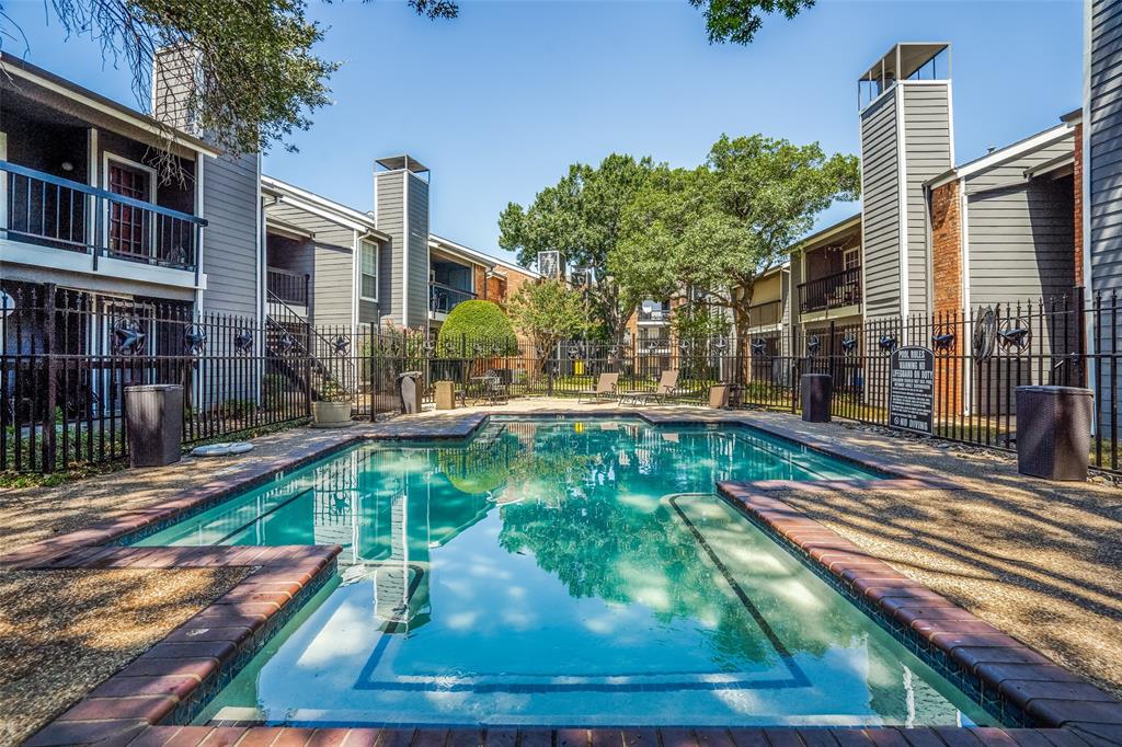 Cimarron Court Condo Ph 1 - Residential