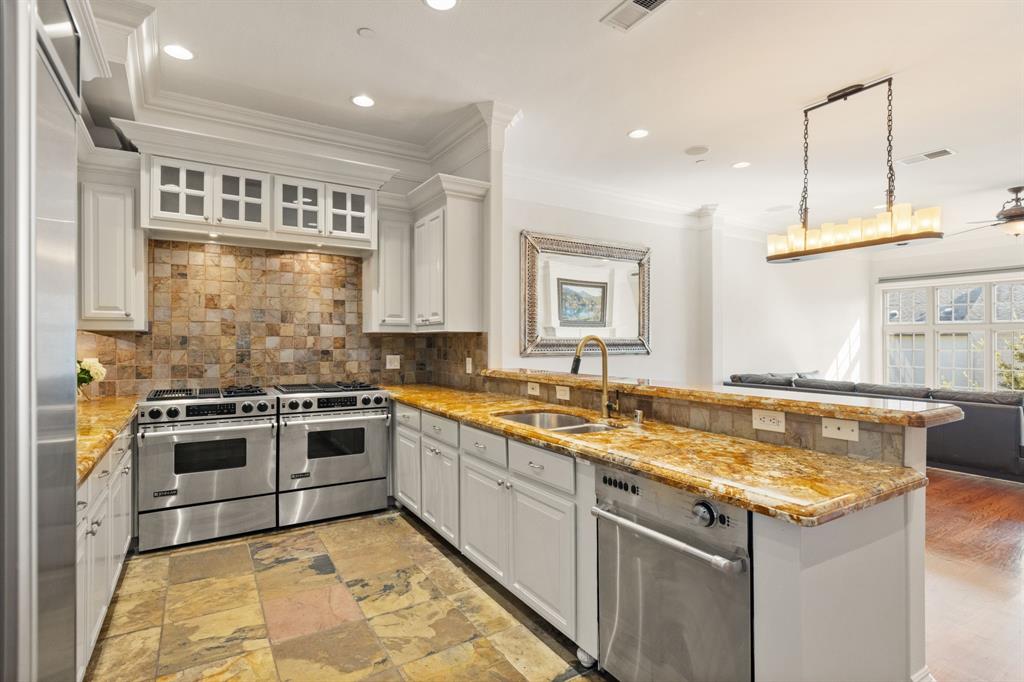 Lexington State Thomas - Residential