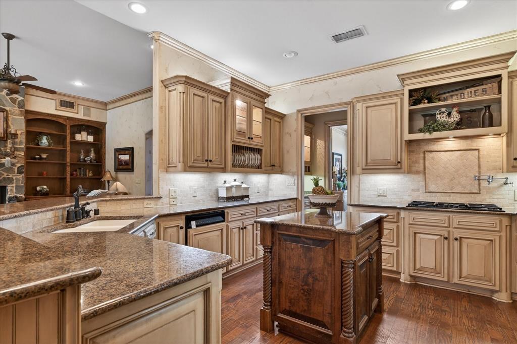 Shadow Brook Place - Residential