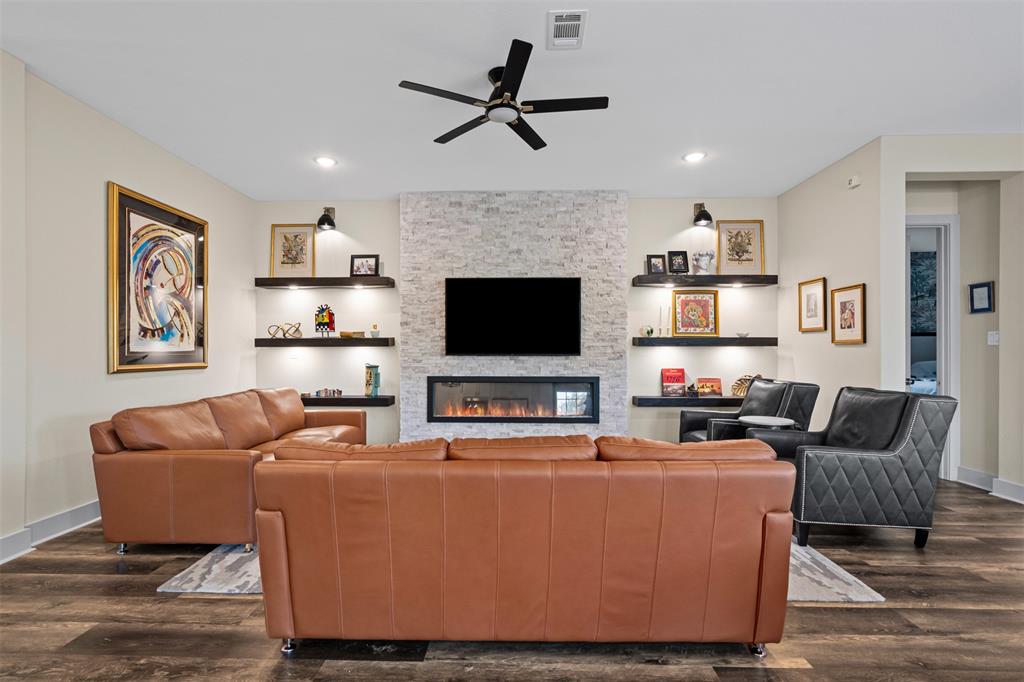 Viridian Village 3a - Residential