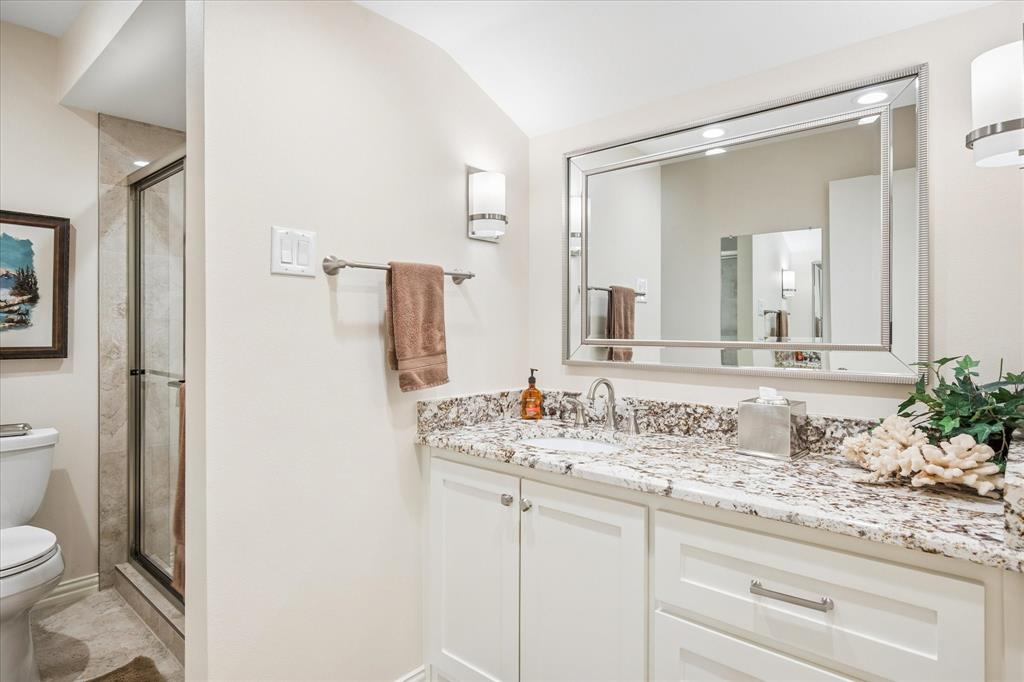 Hillcrest Villa Condo - Residential