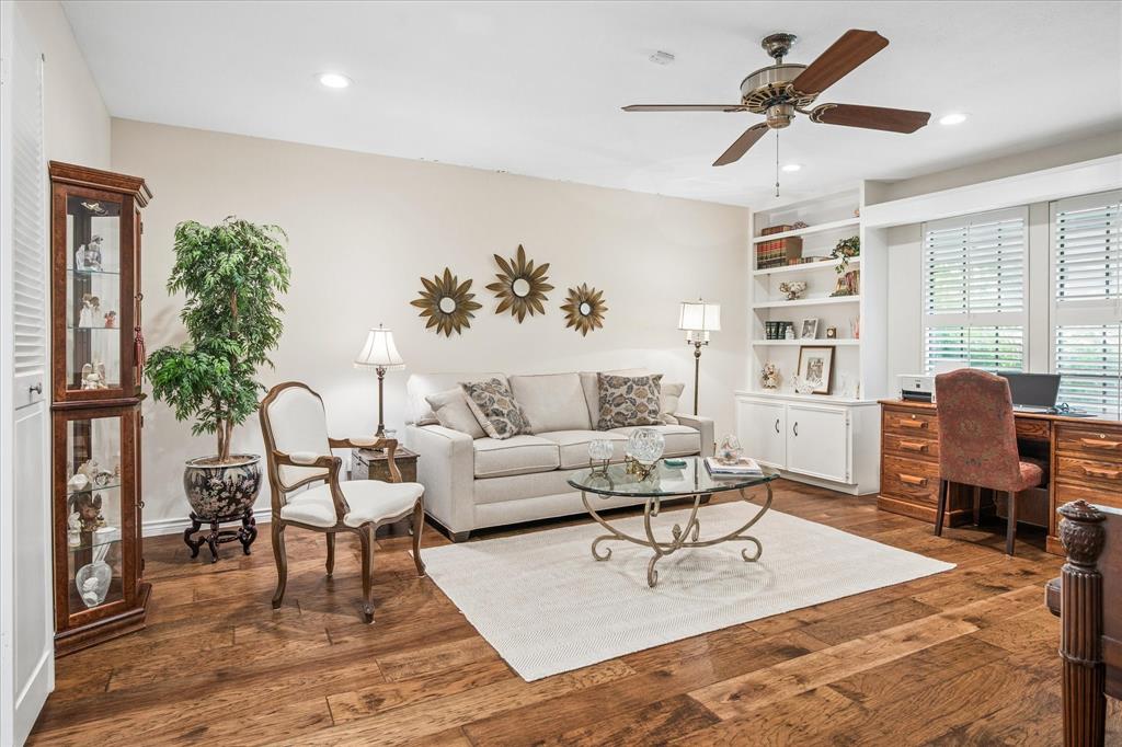 Hillcrest Villa Condo - Residential