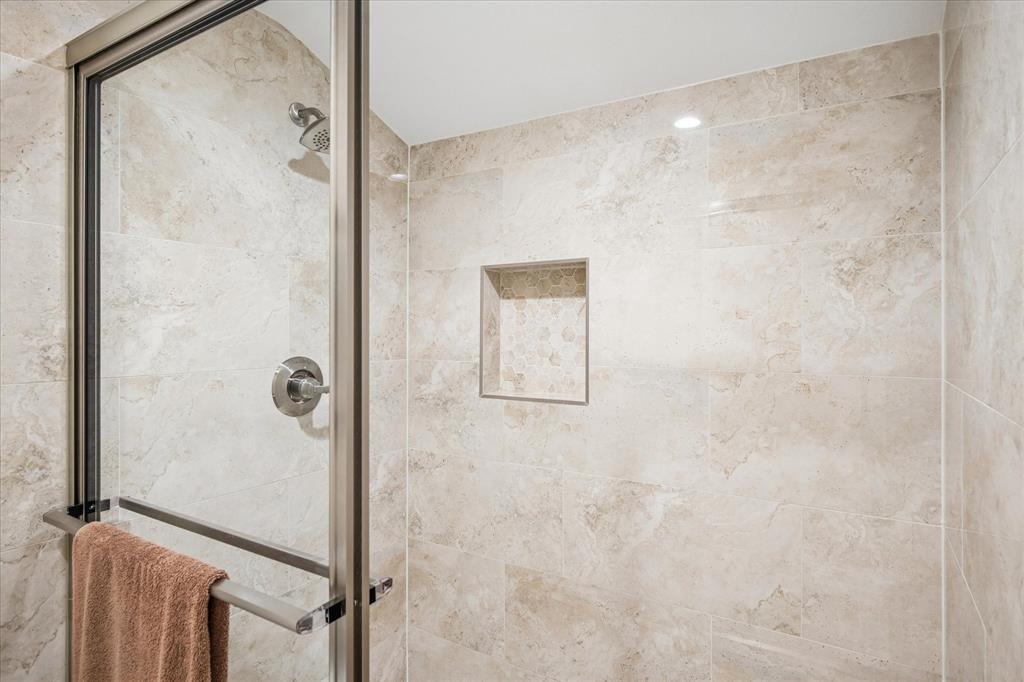 Hillcrest Villa Condo - Residential