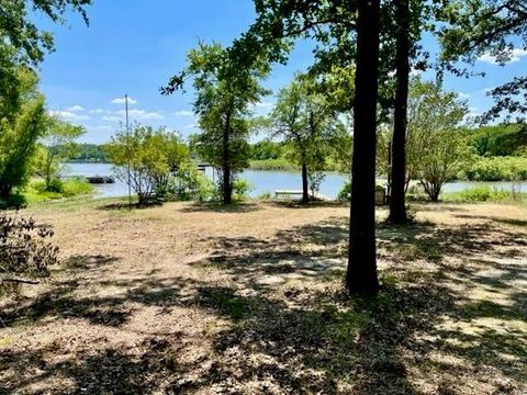 A home in East Tawakoni