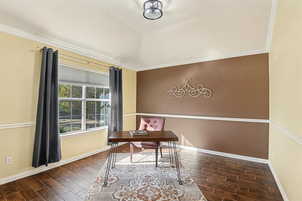 1917 Cavender Circle