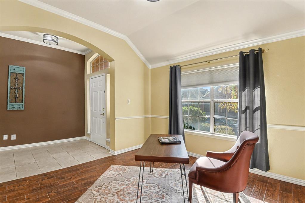 1917 Cavender Circle