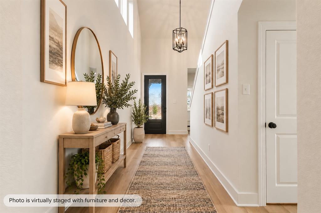3920 Aqua Lane