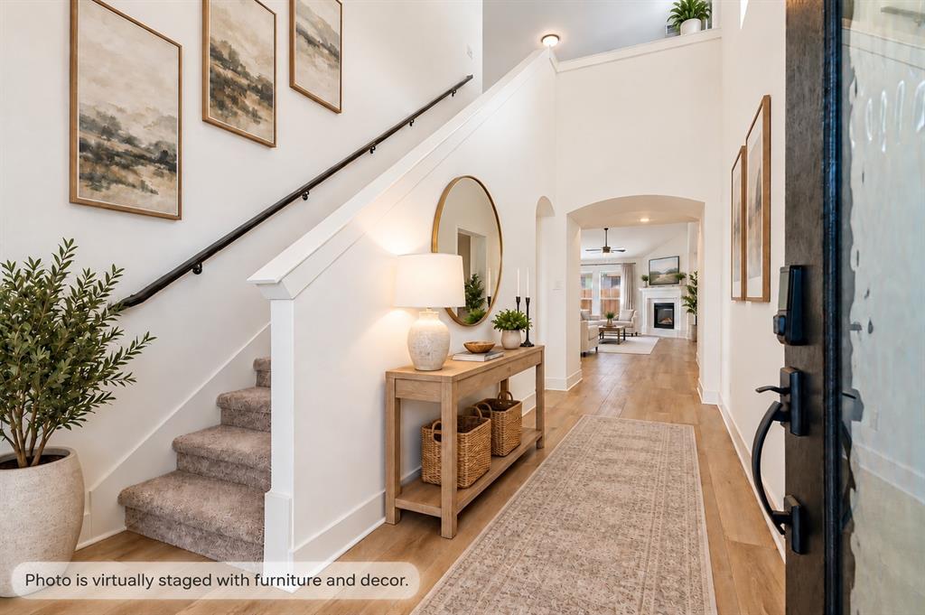 3920 Aqua Lane