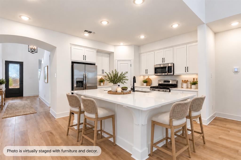 3920 Aqua Lane