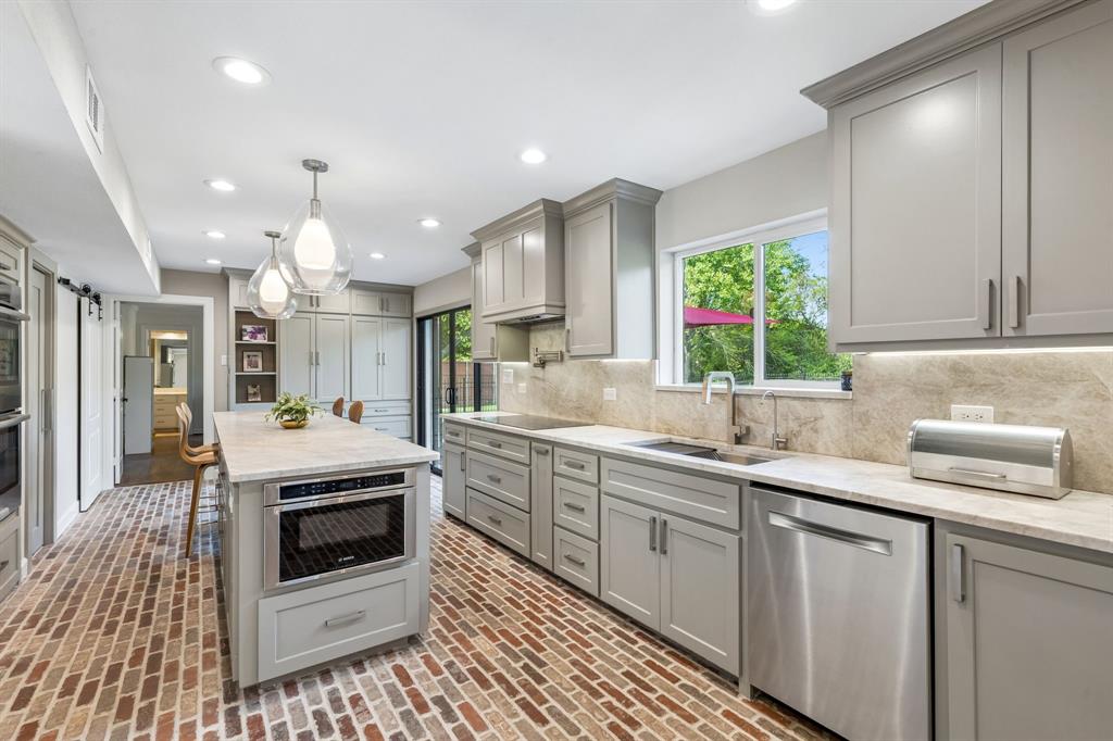 Foxglen - Residential