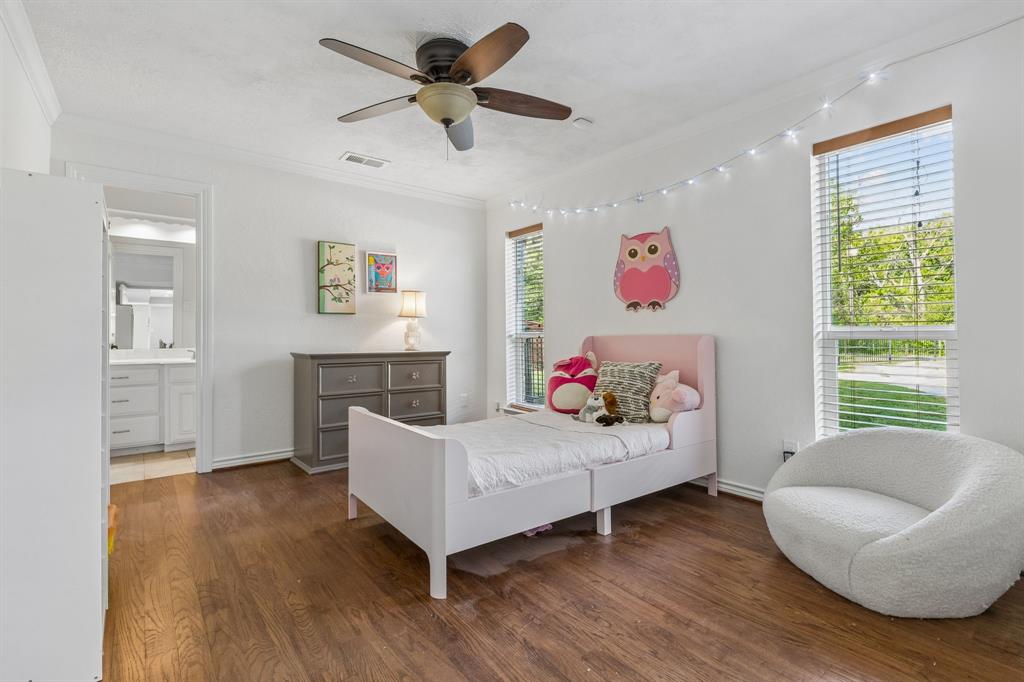 Foxglen - Residential
