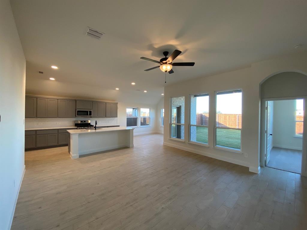 Summer Crest - Residential