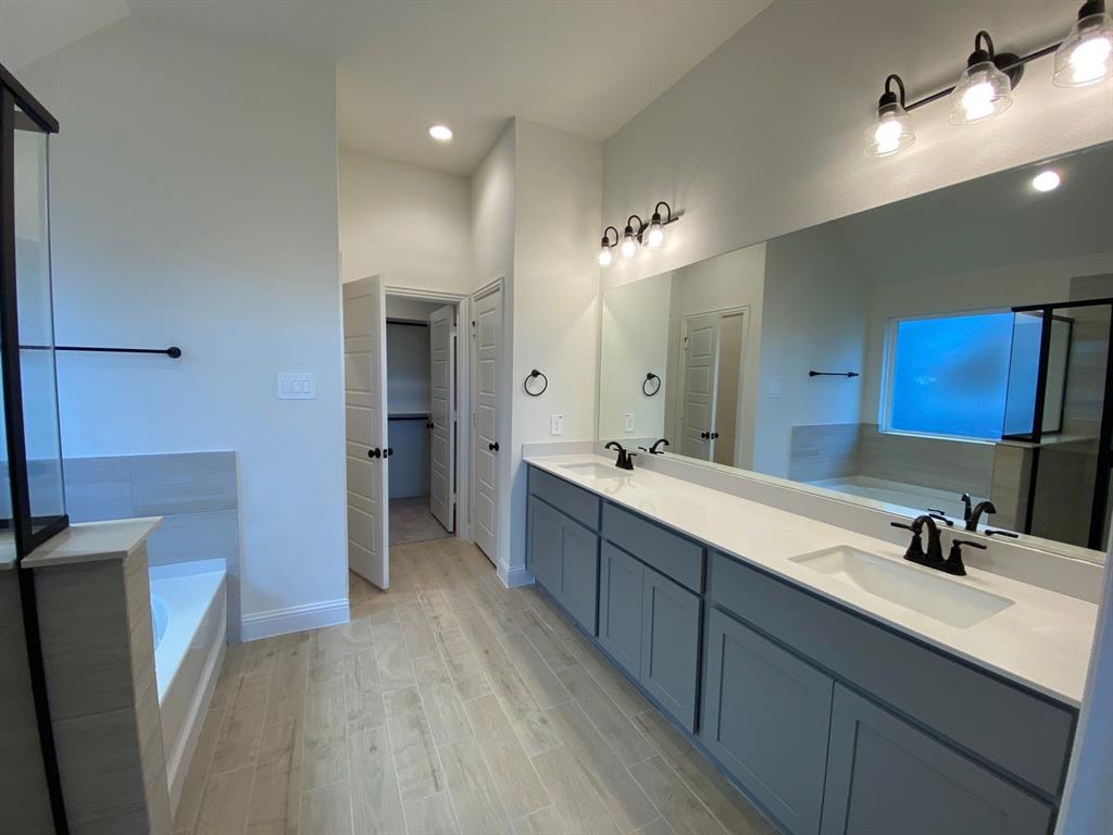 Summer Crest - Residential