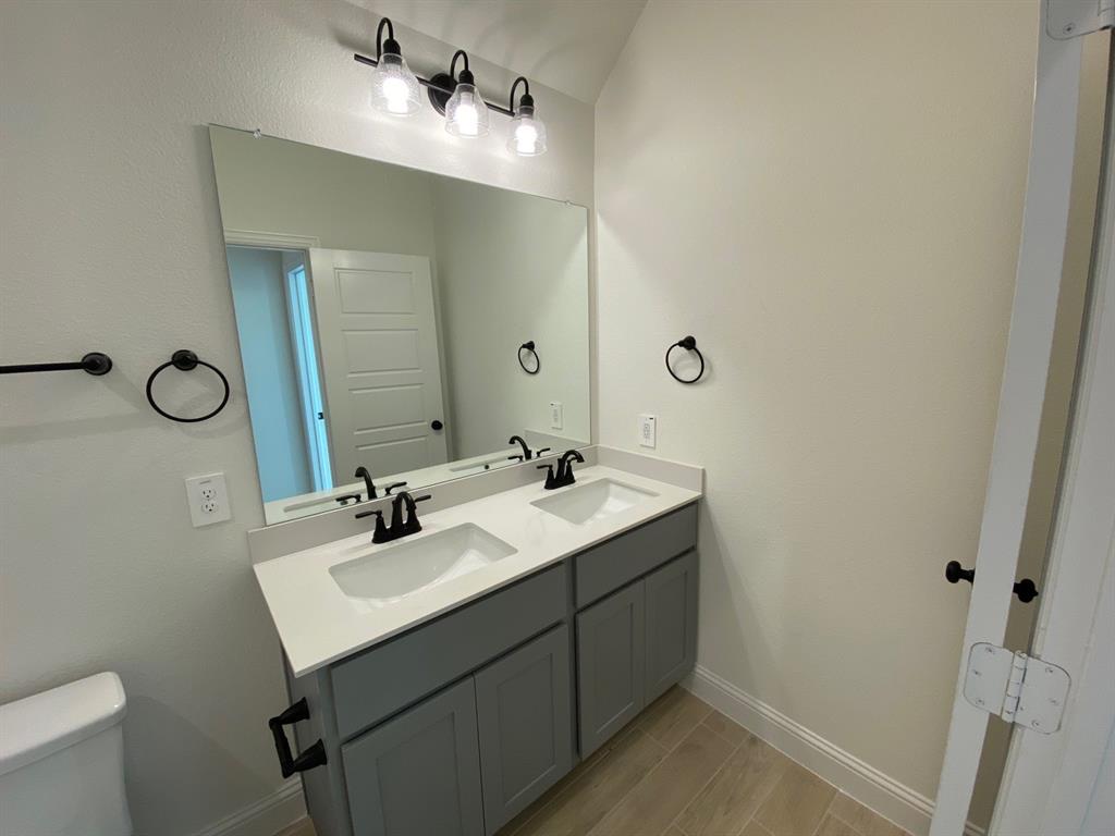 Summer Crest - Residential