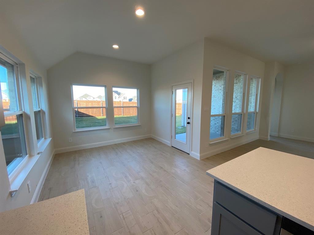 Summer Crest - Residential