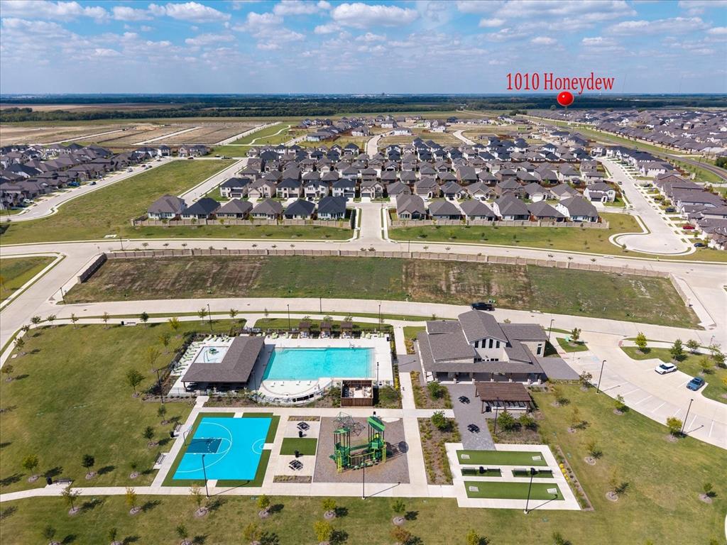 EASTRIDGE PHASE 3 - Residential Lease