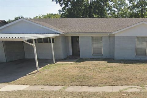 613 Blue Ridge Trail Saginaw TX 76179