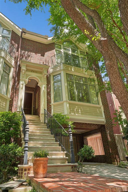 2611 Colby Street