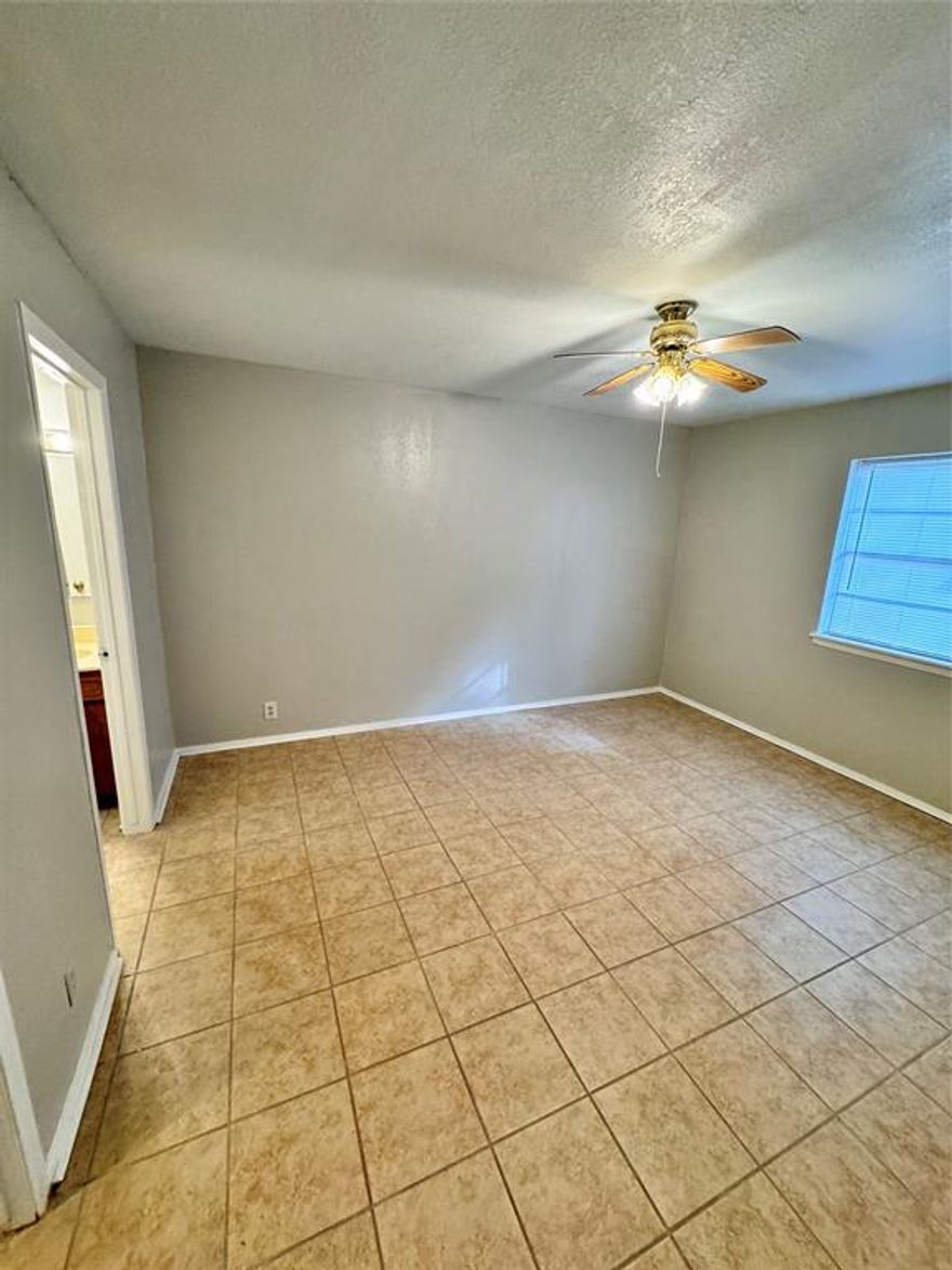 Great apartment complex with multiple units. We have 2 bedrooms and one bedrooms in the complex. Rent includes water and trash. Tenant pays electricity and internet. Pets are permitted, with some restrictions. There is laundry on site. Lease terms are flexible. All appliances are provided.