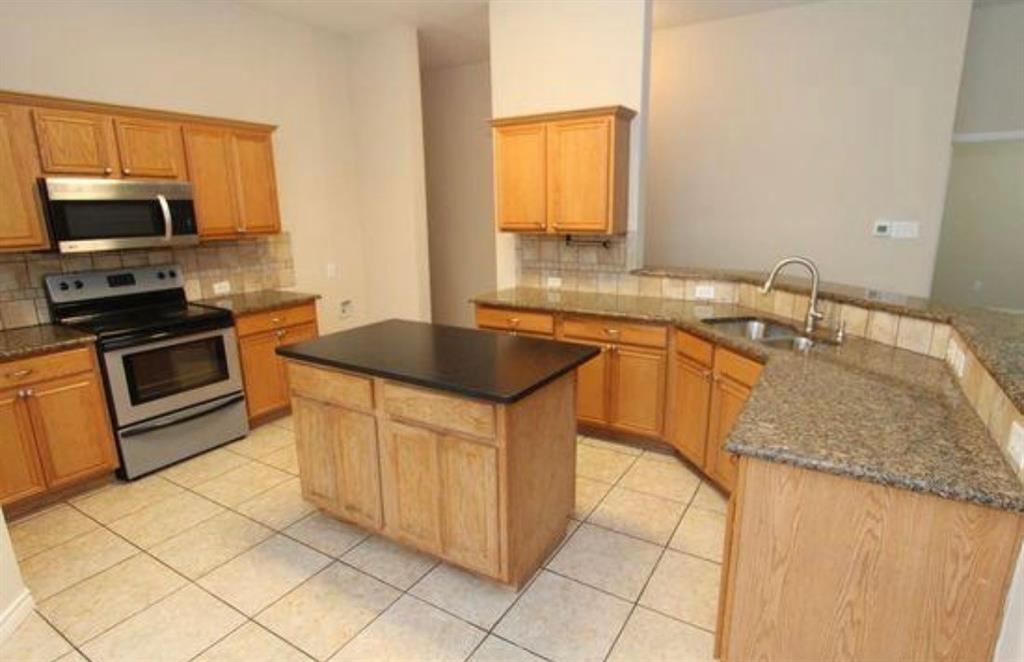 Villages Of Woodland Spgs - Residential Lease