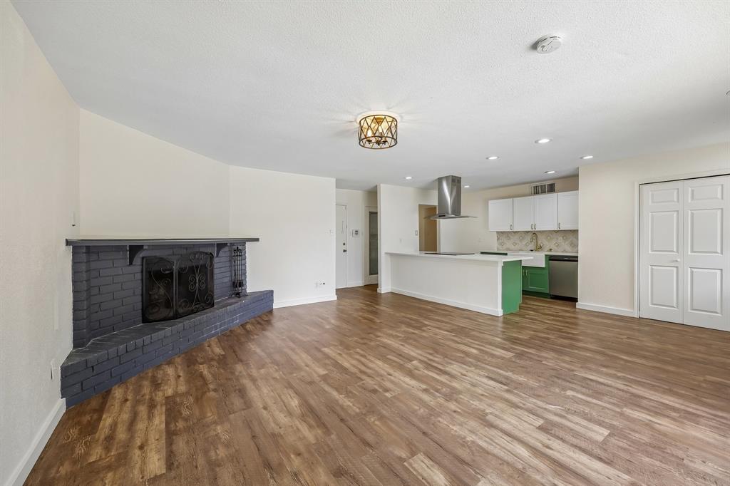 304 Long Canyon Drive