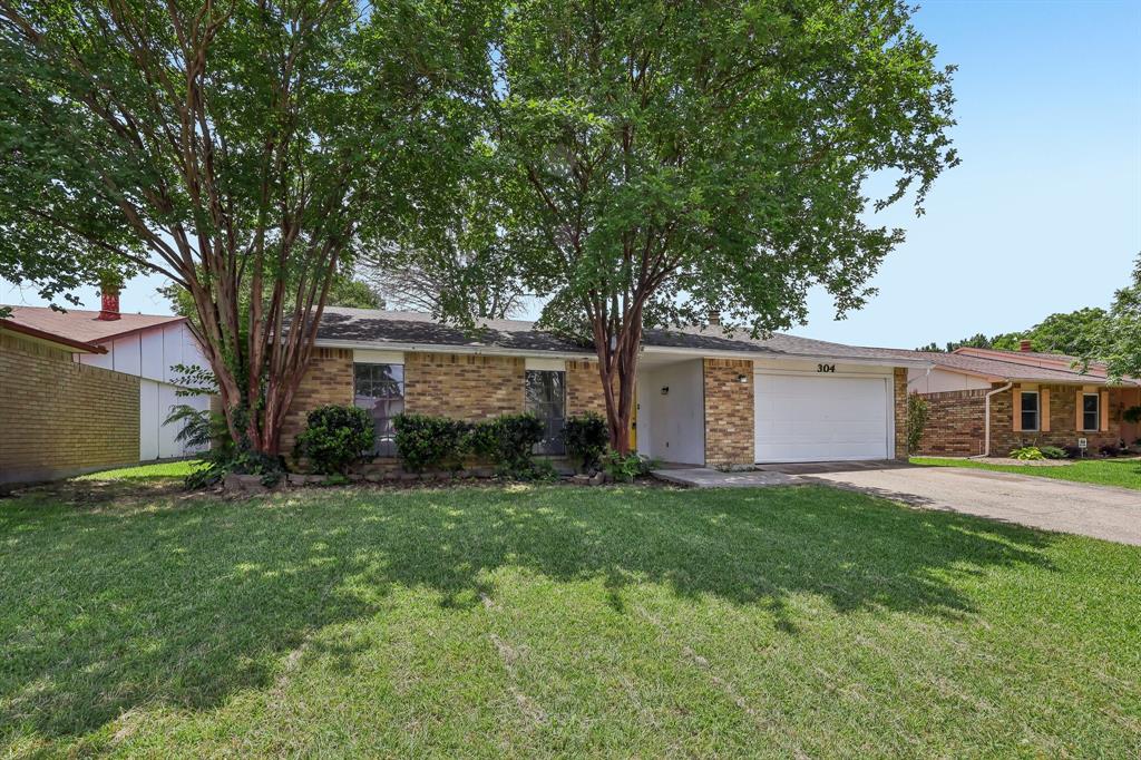 304 Long Canyon Drive