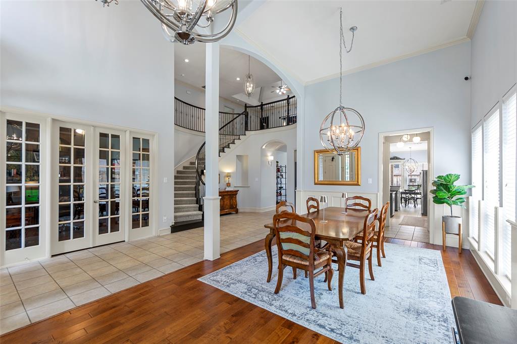 5408 Golden Sunset Court