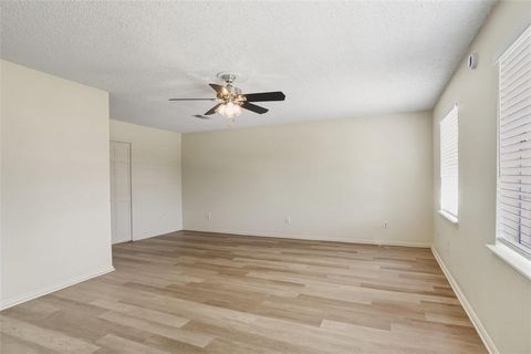 Tiny photo for 2537 Vickie Street, Mesquite, TX 75149 (MLS # 21106336)