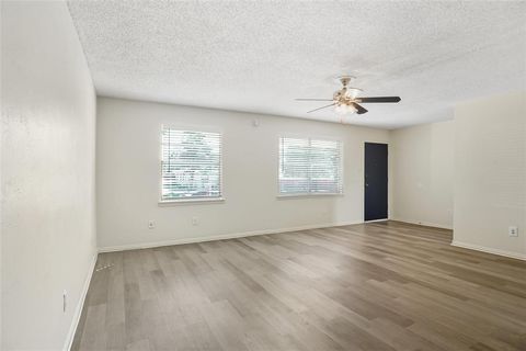 Tiny photo for 2537 Vickie Street, Mesquite, TX 75149 (MLS # 21106336)