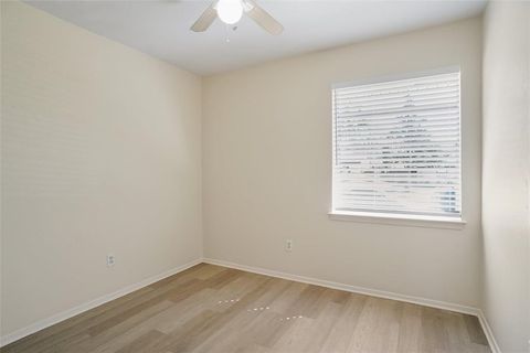 Tiny photo for 2537 Vickie Street, Mesquite, TX 75149 (MLS # 21106336)