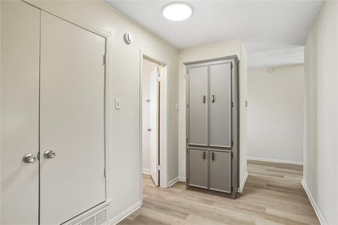 Tiny photo for 2537 Vickie Street, Mesquite, TX 75149 (MLS # 21106336)