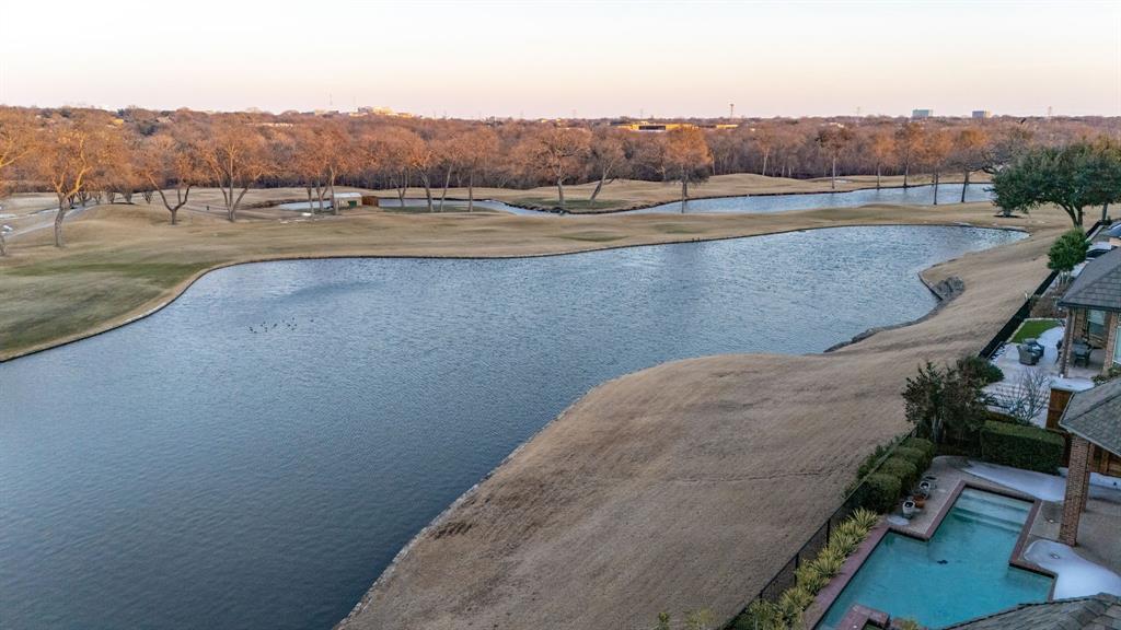 Kings Court Of Willow Bend - Residential