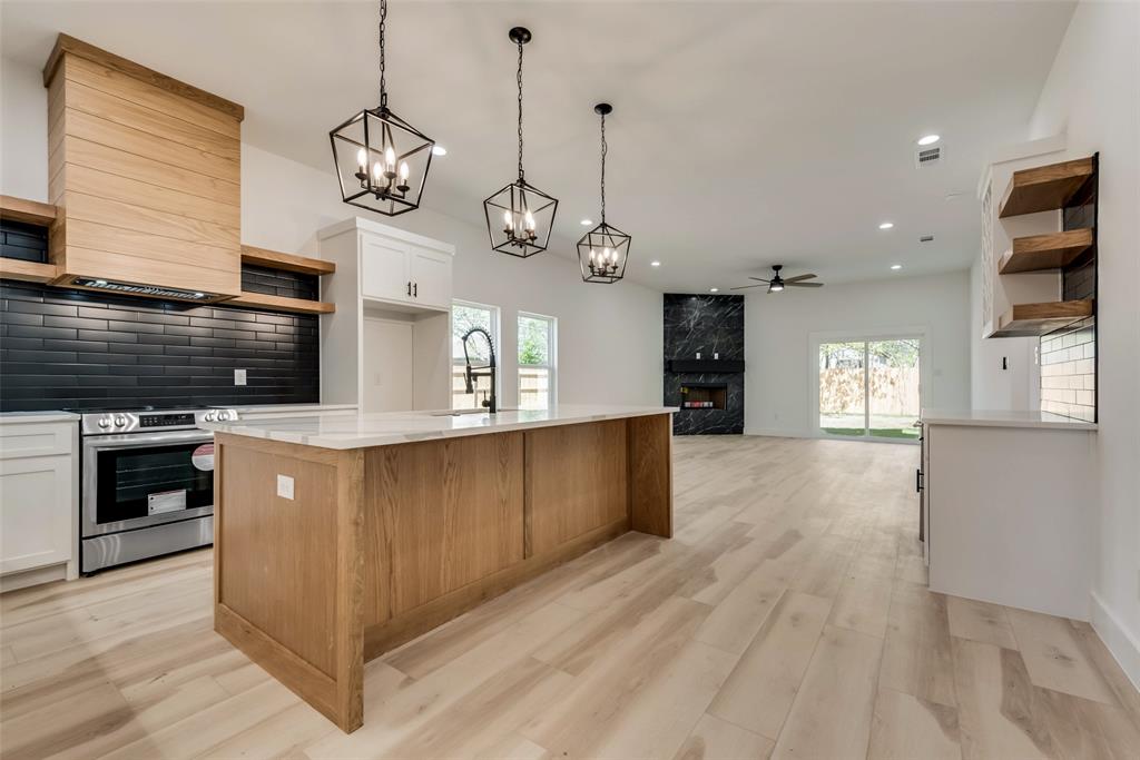 Walnut Place Add - Residential