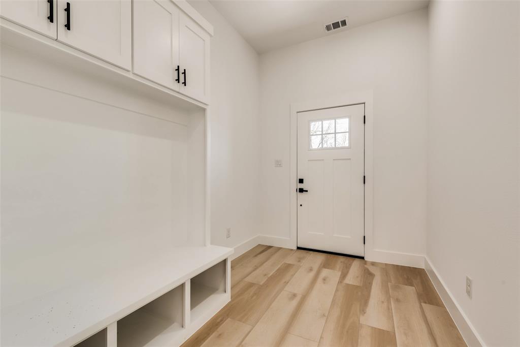 Walnut Place Add - Residential