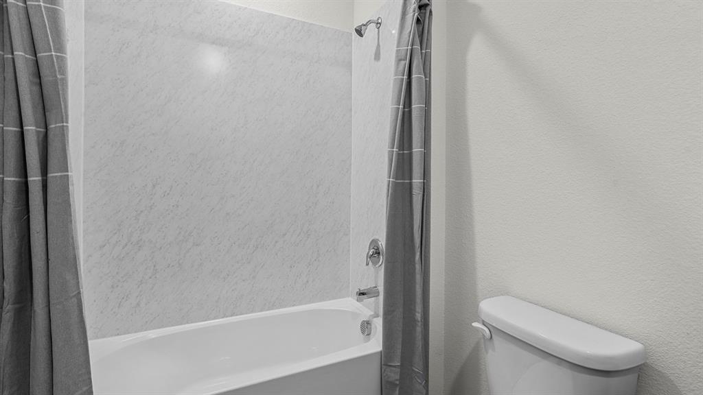 Creeks at Burnett Trail - Residential