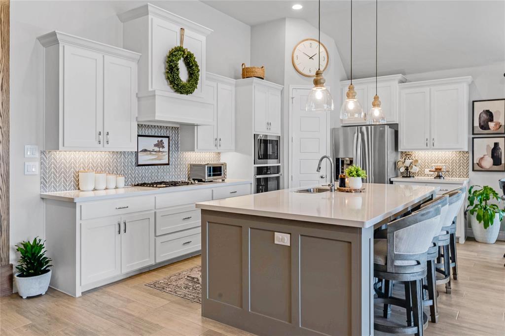 2501 Meadowbrook Boulevard