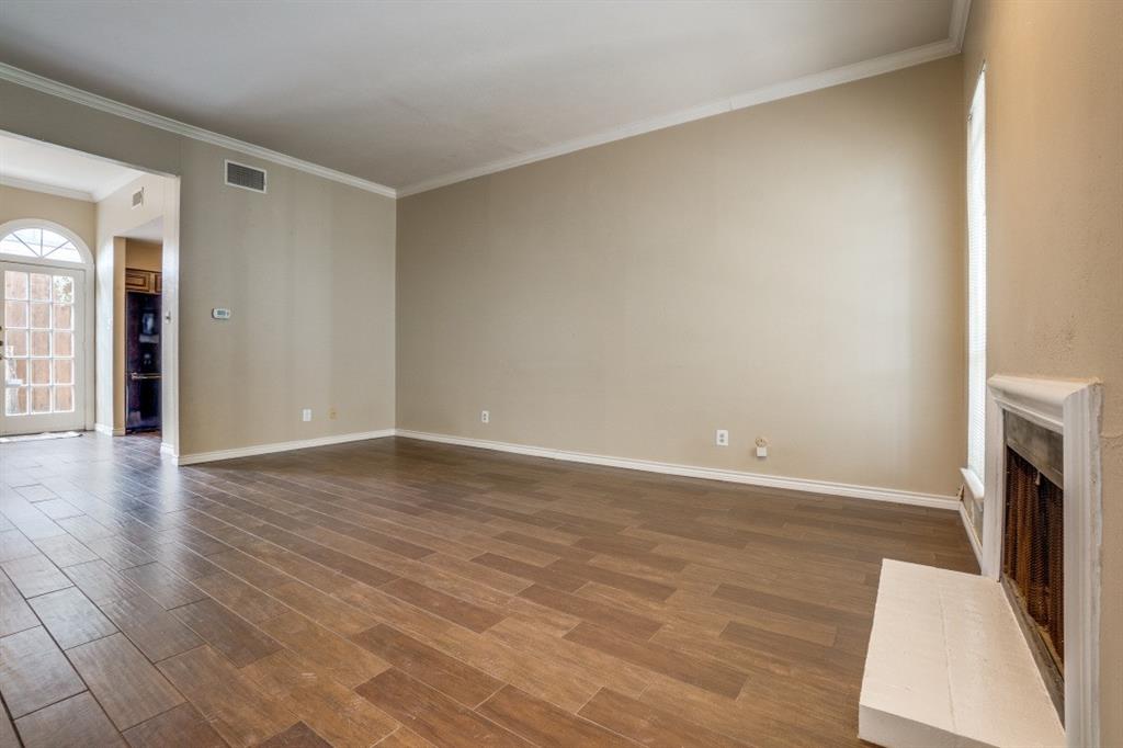 4325 Bowser Avenue 110