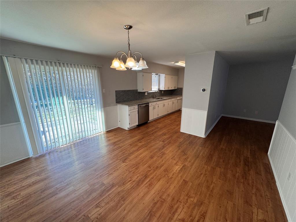 Singing Hills-Hidden Vly Blk - Residential Lease