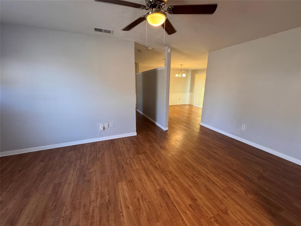 Singing Hills-Hidden Vly Blk - Residential Lease