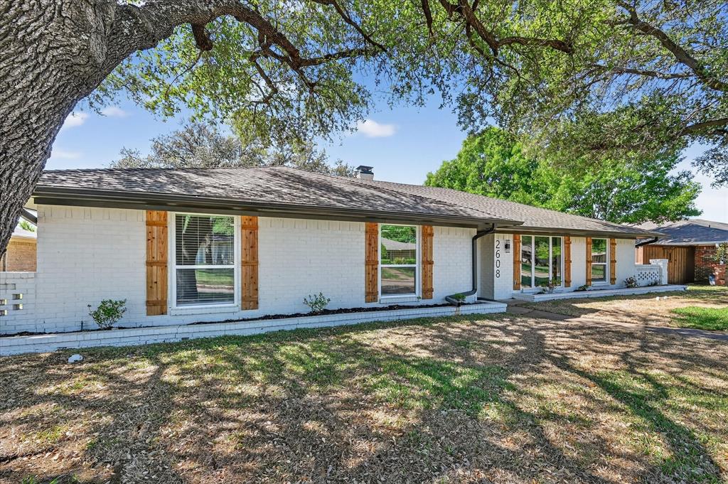 2608 Northcrest Drive