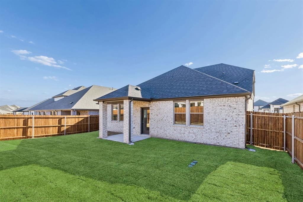 Lakehaven - Residential