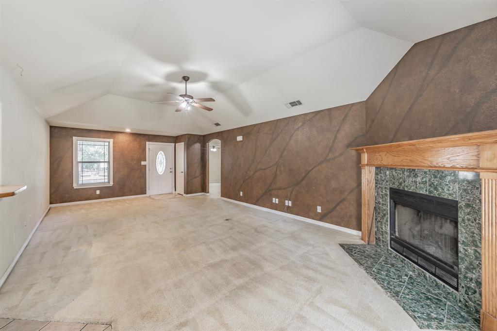 110 Pleasant Oaks Lane