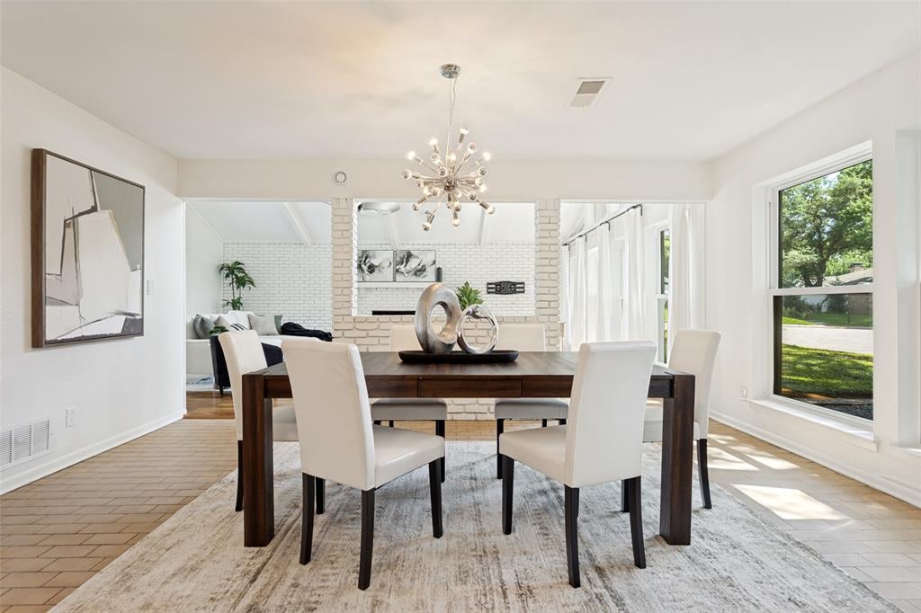 9517 Fallbrook Drive