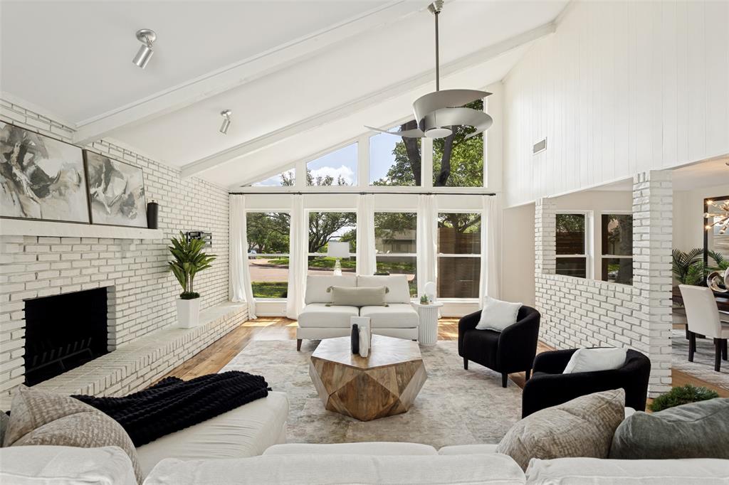 9517 Fallbrook Drive