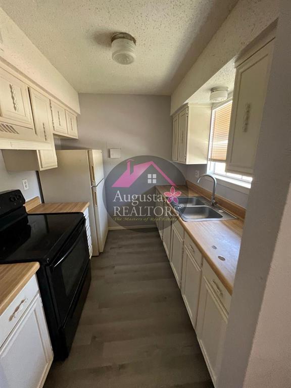 Green Acres - Residential Lease