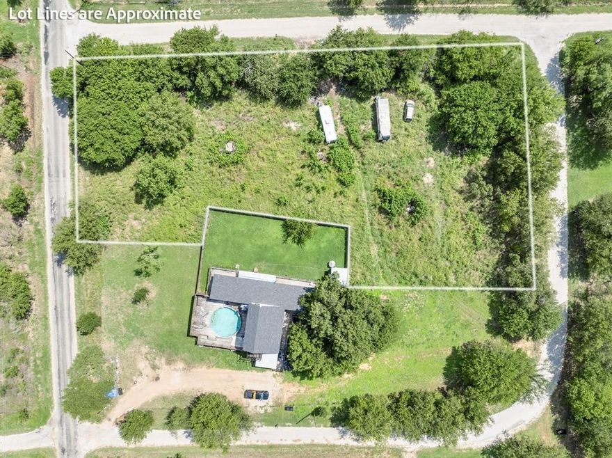 Discover the perfect blend of peace and convenience with this one-acre lot in the quaint community of Oran. Whether you’re dreaming of building a new home or placing a manufactured home, this ONE ACRE property is already set up with a water well, septic system, and electricity—saving you time and expense. Enjoy the best of country living while staying close to it all: just 7 miles from Graford, less than 20 miles from Possum Kingdom Lake, 15 miles to downtown Mineral Wells, and only 30 miles to central Weatherford. Imagine quiet evenings under the stars, weekends at the lake, and the freedom of off-the-grid living not too far from shopping and dining. Opportunities like this don’t come along often—schedule your showing today and start planning your country escape!