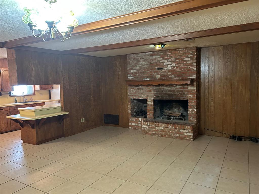 Carpenter - Residential Lease