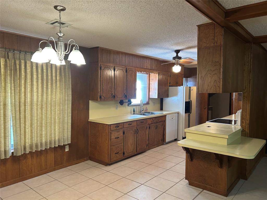 Carpenter - Residential Lease